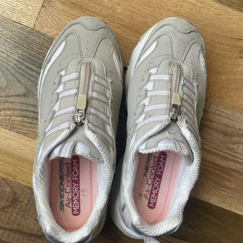Skechers D'Lites 13080 TPE Women's 7 Beige Pink Zip Chunky Sneakers  Description
